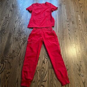 Cherokee Infinity Scrubs.  Top is a Small, Pants are a XS.  Great condition!